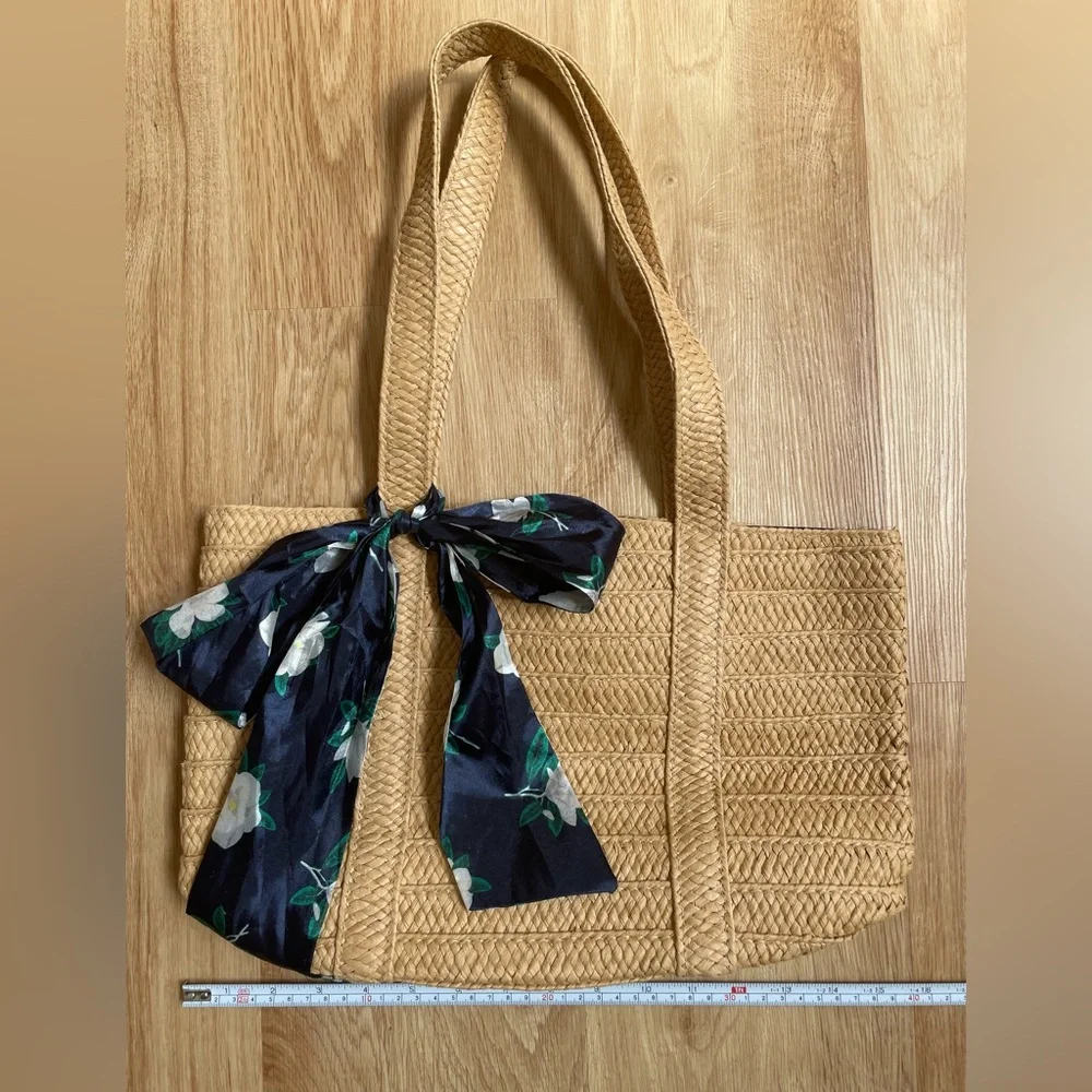 Draper James straw bag Everyday Woven Tan Tote includes Magnolia Scarf Tie - Picture 7 of 10